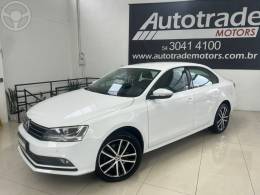 VOLKSWAGEN - JETTA 2.0 TSI HIGHLINE 211CV 4P DSG - 2015/2015 - BRANCA - R$ 79.900,00