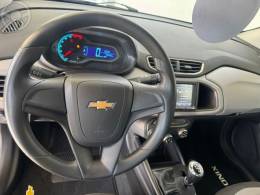 CHEVROLET - ONIX 1.0 MPFI LS 8V FLEX 4P MANUAL - 2016/2016 - PRETA - R$ 45.900,00