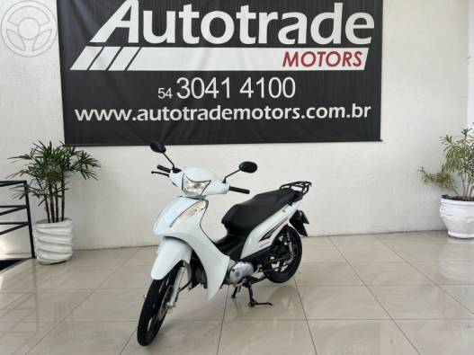 HONDA - BIZ 125 EX - 2014/2015 - BRANCA - R$ 13.900,00