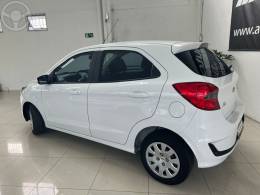 FORD - KA 1.0 SE 12V FLEX 4P MANUAL - 2020/2021 - BRANCA - R$ 56.900,00