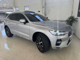 VOLVO - XC60 2.0 T8 ULTIMATE AWD HIBRIDO 4P AUTOMÁTICO - 2022/2023 - PRATA - R$ 349.900,00