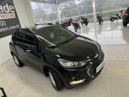 CHEVROLET - TRACKER 1.4 16V TURBO FLEX LT AUTOMÁTICO - 2017/2018 - PRETA - R$ 84.900,00