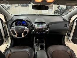 HYUNDAI - IX35 2.0 MPFI GLS 16V FLEX 4P AUTOMÁTICO - 2014/2015 - BRANCA - R$ 75.900,00