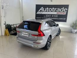 VOLVO - XC60 2.0 T8 ULTIMATE AWD HIBRIDO 4P AUTOMÁTICO - 2022/2023 - PRATA - R$ 349.900,00