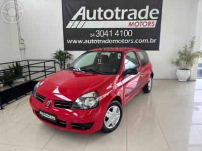 RENAULT - CLIO 1.0 CAMPUS 16V FLEX 2P MANUAL - 2010/2011 - VERMELHA - R$ 21.900,00