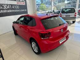 VOLKSWAGEN - POLO 1.0MPI TOTAL FLEX MANUAL - 2019/2020 - VERMELHA - R$ 59.900,00