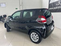 FIAT - MOBI 1.0 8V EVO FLEX LIKE. MANUAL - 2018/2018 - PRETA - R$ 44.900,00