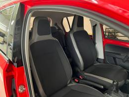 VOLKSWAGEN - UP 1.0 MPI HIGH UP 12V FLEX 4P MANUAL - 2014/2015 - VERMELHA - R$ 44.900,00