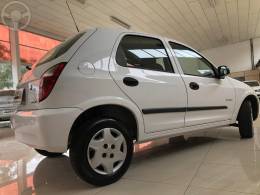 CHEVROLET - CELTA 1.0 MPFI VHCE SPIRIT 8V FLEX 4P MANUAL - 2010/2011 - BRANCA - R$ 26.900,00