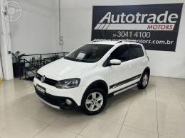 VOLKSWAGEN - CROSSFOX 1.6 MI FLEX 8V 4P MANUAL - 2010/2011 - BRANCA - R$ 43.900,00