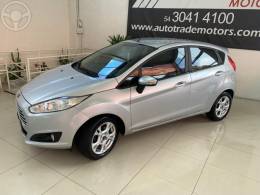 FORD - FIESTA 1.6 SE HATCH 16V FLEX 4P AUTOMÁTICO - 2014/2015 - PRATA - R$ 44.900,00