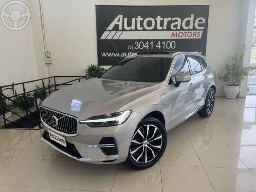 VOLVO - XC60 2.0 T8 ULTIMATE AWD HIBRIDO 4P AUTOMÁTICO - 2022/2023 - PRATA - R$ 349.900,00