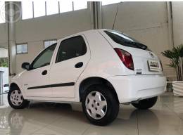 CHEVROLET - CELTA 1.0 MPFI VHCE SPIRIT 8V FLEX 4P MANUAL - 2010/2011 - BRANCA - R$ 26.900,00