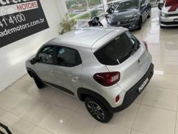 RENAULT - KWID 1.0 12V SCE FLEX INTENSE MANUAL - 2022/2023 - PRATA - R$ 61.900,00