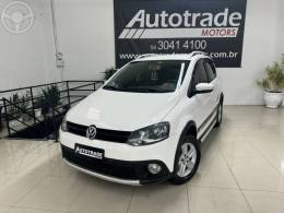 VOLKSWAGEN - CROSSFOX 1.6 MI FLEX 8V 4P MANUAL - 2010/2011 - BRANCA - R$ 43.900,00