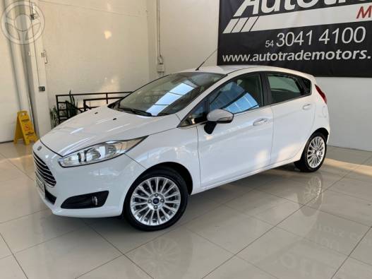 FORD - FIESTA 1.6 TITANIUM HATCH 16V FLEX 4P AUTOMÁTICO - 2014/2015 - BRANCA - R$ 54.900,00