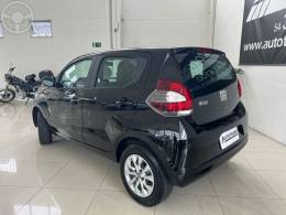 FIAT - MOBI 1.0 8V EVO FLEX LIKE. MANUAL - 2018/2018 - PRETA - R$ 44.900,00