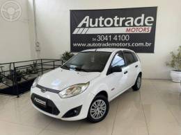 FORD - FIESTA 1.6 MPI CLASS HATCH 8V FLEX 4P MANUAL - 2012/2013 - BRANCA - R$ 34.900,00