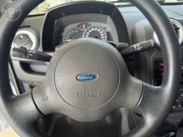 FORD - KA 1.0 MPI 8V FLEX 2P MANUAL - 2013/2013 - BRANCA - R$ 29.900,00