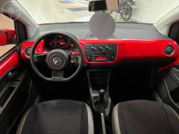 VOLKSWAGEN - UP 1.0 MPI HIGH UP 12V FLEX 4P MANUAL - 2014/2015 - VERMELHA - R$ 44.900,00