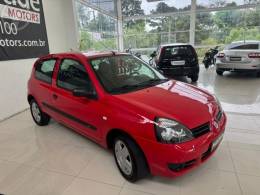 RENAULT - CLIO 1.0 CAMPUS 16V FLEX 2P MANUAL - 2010/2011 - VERMELHA - R$ 21.900,00