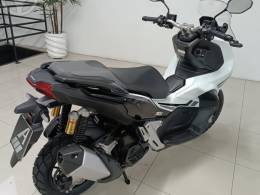 HONDA - ADV 150 - 2021/2021 - BRANCA - R$ 20.900,00