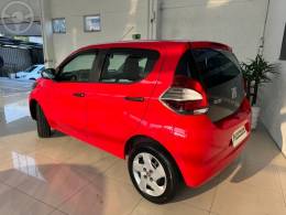 FIAT - MOBI 1.0 8V EVO FLEX LIKE. MANUAL - 2020/2020 - VERMELHA - R$ 49.900,00