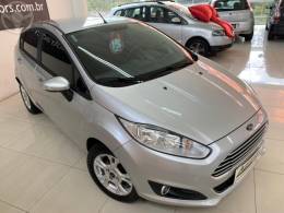 FORD - FIESTA 1.6 SE HATCH 16V FLEX 4P AUTOMÁTICO - 2014/2015 - PRATA - R$ 44.900,00