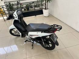 HONDA - BIZ 125 EX - 2014/2015 - BRANCA - R$ 13.900,00