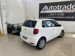 VOLKSWAGEN - FOX 1.0 MI TREND 8V FLEX 4P MANUAL - 2011/2011 - BRANCA - R$ 32.900,00