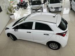 HYUNDAI - HB20 1.0 UNIQUE 12V FLEX 4P MANUAL - 2018/2019 - BRANCA - R$ 54.900,00