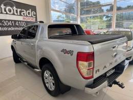 FORD - RANGER 3.2 LIMITED 4X4 CD 20V DIESEL 4P AUTOMÁTICO - 2016/2017 - PRATA - R$ 139.900,00