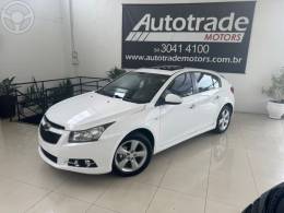 CHEVROLET - CRUZE 1.8 LTZ SPORT6 16V FLEX 4P AUTOMÁTICO - 2013/2014 - BRANCA - R$ 72.900,00