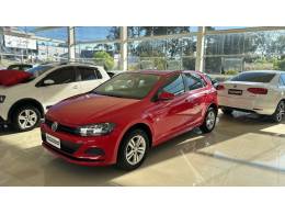 VOLKSWAGEN - POLO 1.0MPI TOTAL FLEX MANUAL - 2019/2020 - VERMELHA - R$ 59.900,00