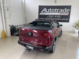 FIAT - TORO 2.0 16V TURBO DIESEL FREEDOM 4WD AT9 AUTOMÁTICO - 2018/2019 - VERMELHA - R$ 107.900,00