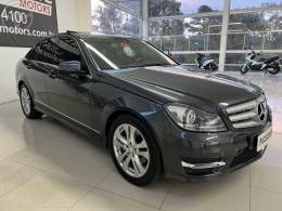 MERCEDES-BENZ - C 200 1.8 CGI AVANTGARDE 16V 4P AUTOMÁTICO - 2013/2014 - CINZA - R$ 92.900,00