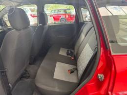 FORD - FIESTA 1.0 ROCAM 8V FLEX 4P MANUAL - 2012/2012 - VERMELHA - R$ 29.900,00